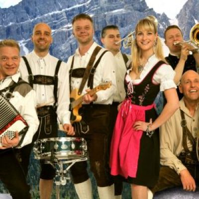 Bayrische-Partymusik-Bavarian-music-scaled-p5klk4vao64wloc8wuga6e3z4y9l73k19amlklkuyg