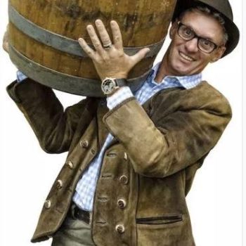 Oktoberfest DJ Interaction