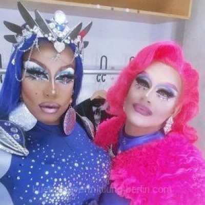 Drag_Queens_welcome-p70dtz0bxdx44rqw8o5yty5s84pe13u67y485t82bc