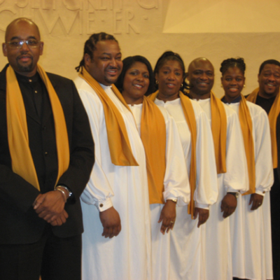 Gospelchor Berlin singt live auf Eventbühne – emotionale Performance mit Soul & Spirit