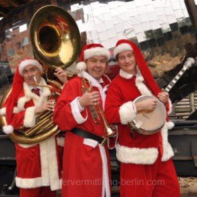 Jazz-Weihnachtsmaenner-p5luf4amzqxeakhhjfjepctu2s7r9nxiyq2ich0ybc