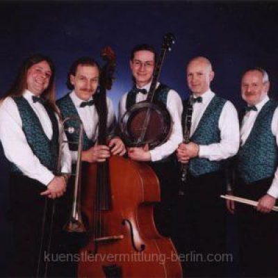 Jazzband-buchen-p7ftm58cj7llr4rckbb0zyf7l2yujowb37igxewn20