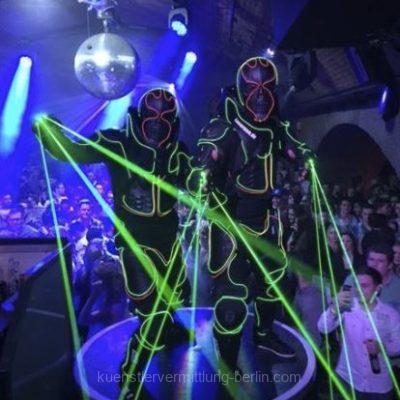 Laser-Stilts-culture-show-p75ze12owzpdwm2tdjz6ehj9seqfe83i1w31an2nq8