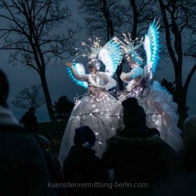 Lichtstelzen-buchen-Engel-weihnachten-p76029cx38vh6qvrw10yodf11zb1tcaepthmnf5bc0