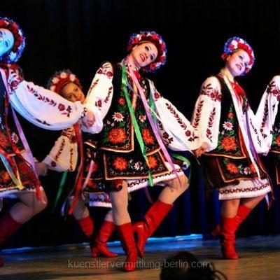 Russische_Tanzgruppe_09-new-p7084axnr95xecngm6kuvfea1cmrh1k85rxp2mndsw