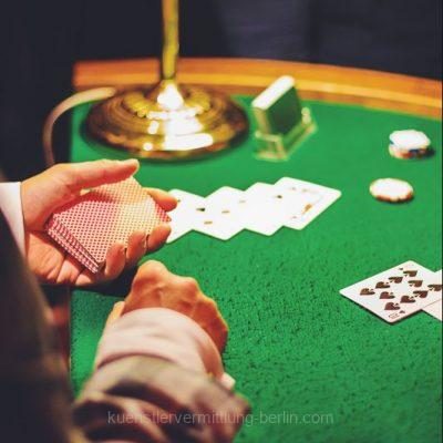 Spieltisch-p7qe5qpfl63rrfhnygb16hmnupm1x5k65pjzryuug0